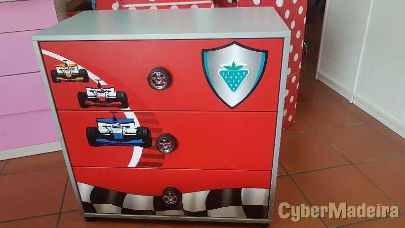 Cómoda "Racer"