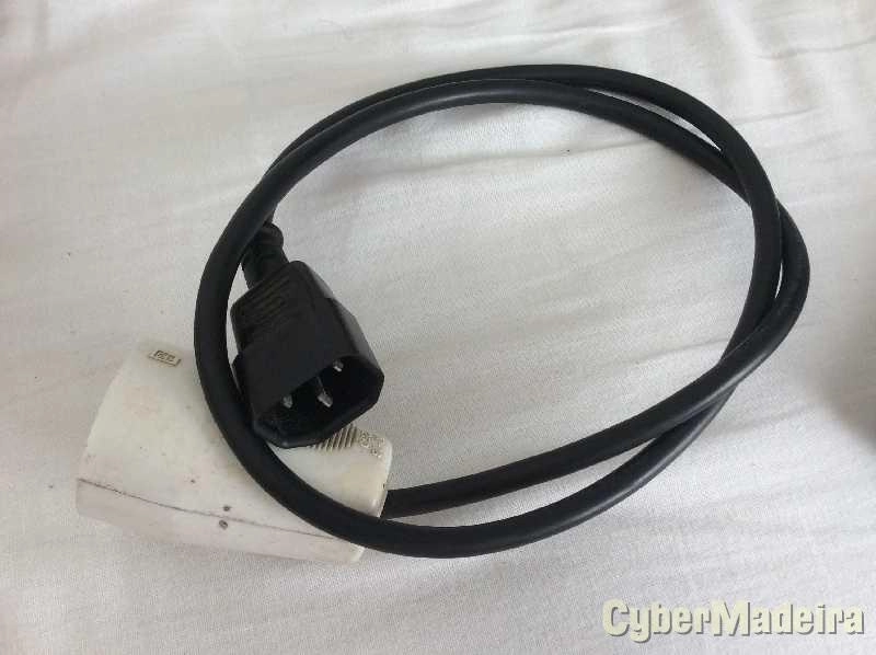 Cabo alimentação CEE 7/4 Femea 50CM IEC320 C14  UPS