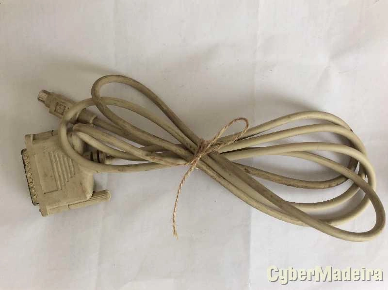 Cabo Apple IEC M1529 Mini DIN 8 para DB25 macho