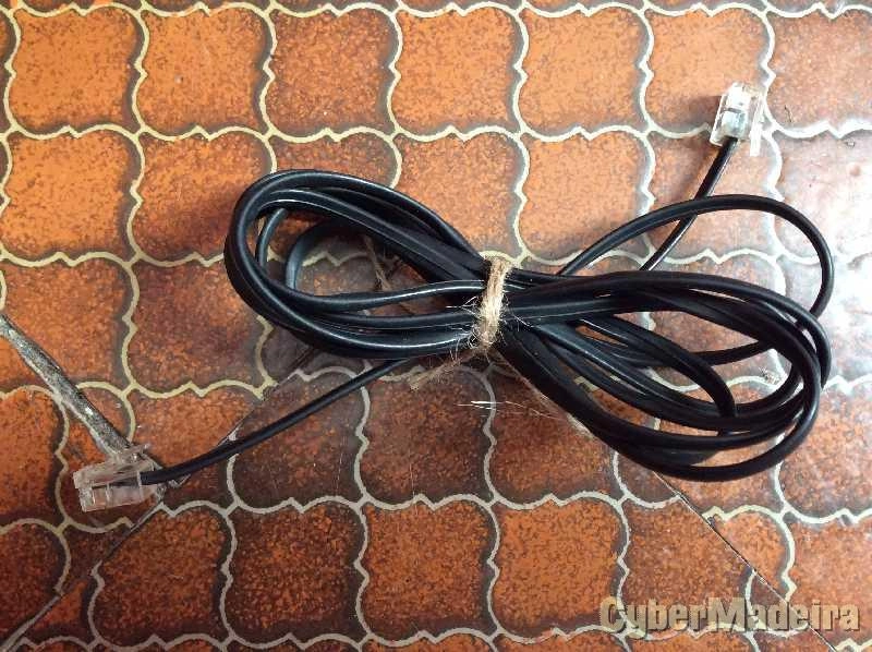 Cabo telefónico preto 1,80M  com fichas RJ11 macho