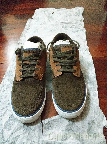 Sapatilhas Lakai Novas 44