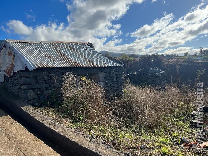 Moradia T2 para Venda Arco da Calheta, Amoreiras Acima
