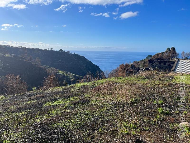 Moradia T2 para Venda Arco da Calheta, Amoreiras Acima