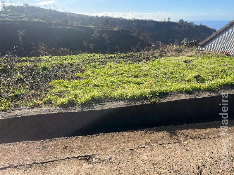 Moradia T2 para Venda Arco da Calheta, Amoreiras Acima