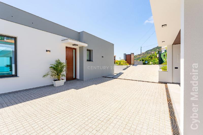 Moradia T3 para Venda Arco da Calheta, Corujeira