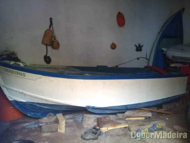 canoa em madeira