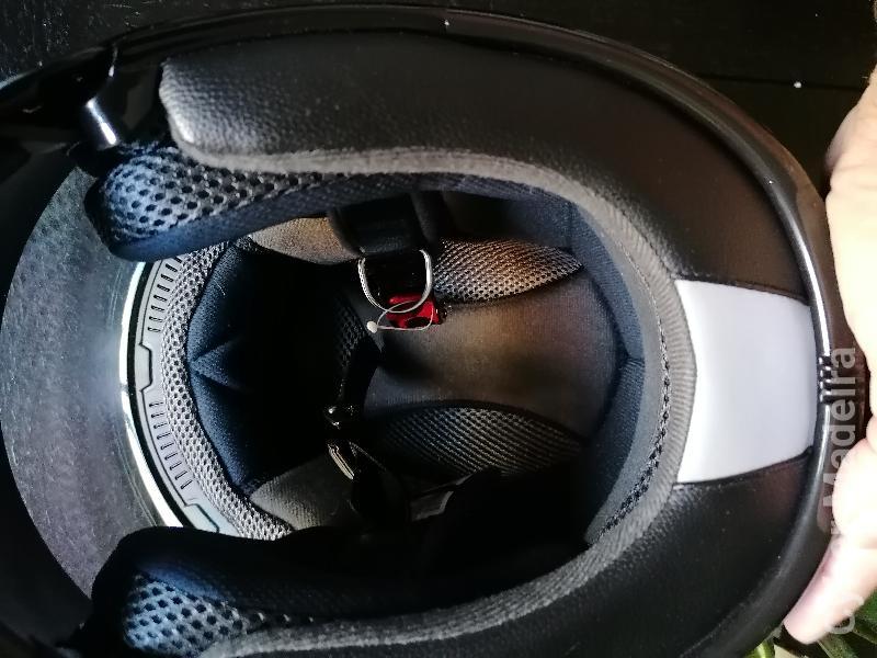 Capacete novo nunca usado AGV  Capacete novo nunca usado AGV  L