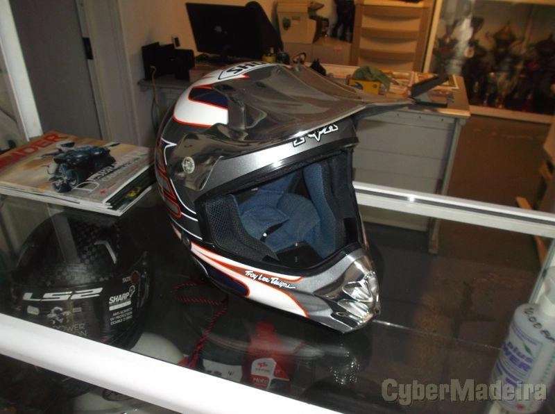 Shoei 844 S