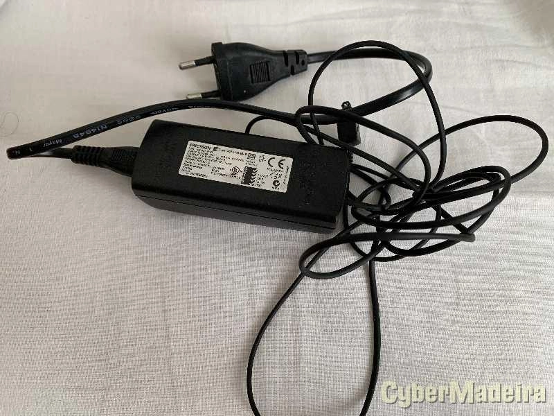 Carregador Ericsson Type:402 0036-BV