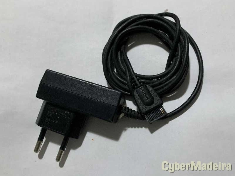 Carregador original Siemens A5BHTN00102609