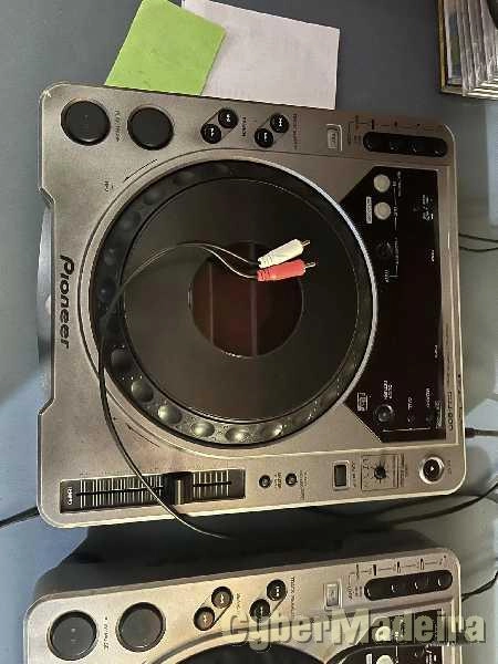 CDJ 800 par 2x