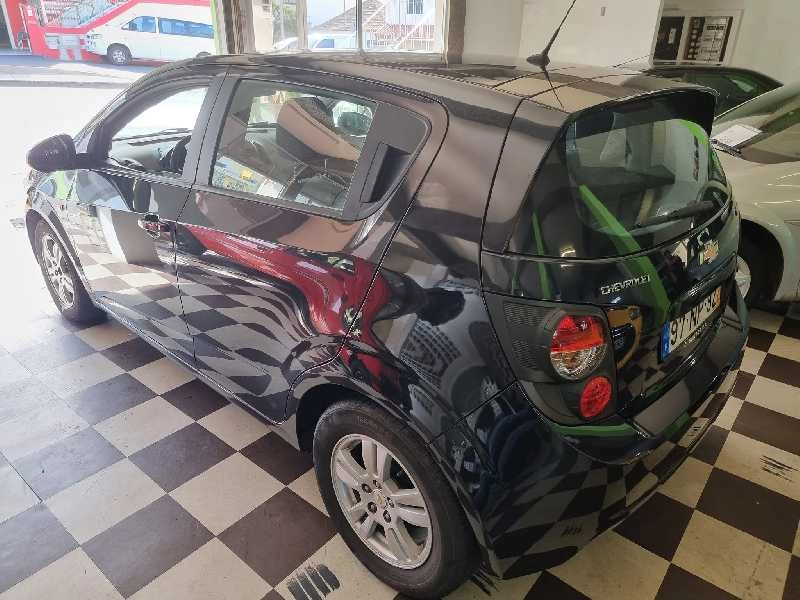 CHEVROLET AVEO 1.3 cdti Gasóleo