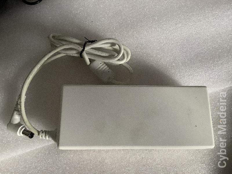 Carregador original LG ADS-110CL-19-3