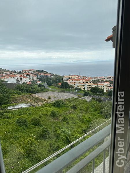 Apartamento T2 para Venda Caniço, Centro