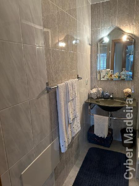 Apartamento T2 para Venda Caniço, Centro