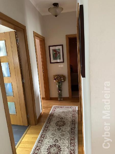Apartamento T2 para Venda Caniço, Centro
