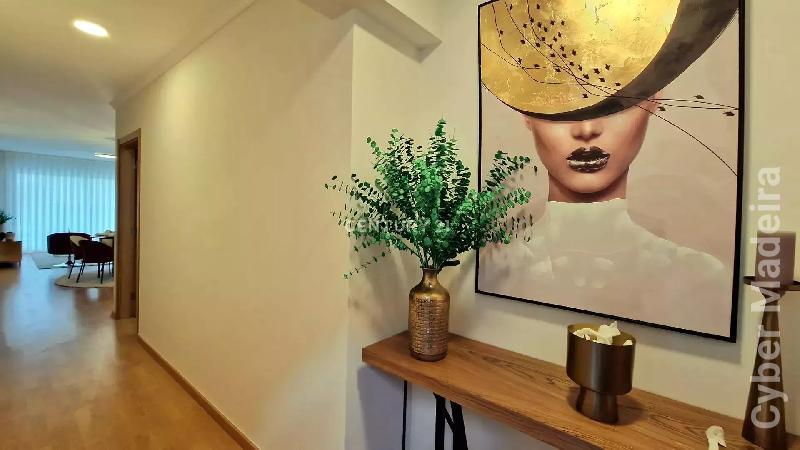Apartamento T2 para Venda Caniço, Centro