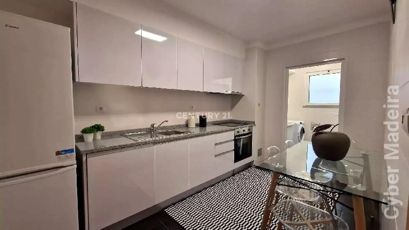 Apartamento T2 para Venda Caniço, Centro