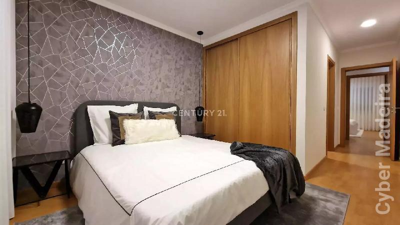 Apartamento T2 para Venda Caniço, Centro