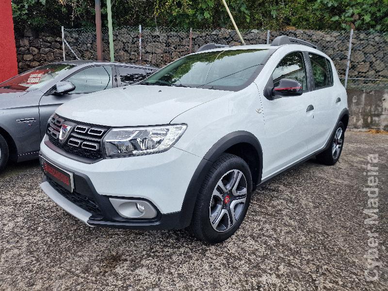 DACIA SANDERO STEPWAY 0.9 TCE COMFORT Gasolina