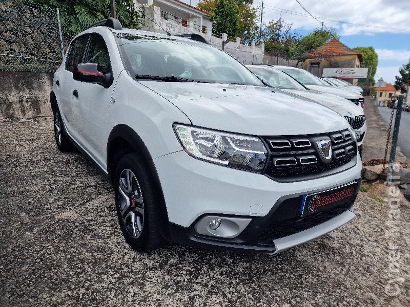 DACIA SANDERO STEPWAY 0.9 TCE COMFORT Gasolina