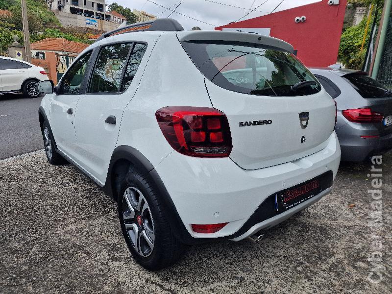 DACIA SANDERO STEPWAY 0.9 TCE COMFORT Gasolina