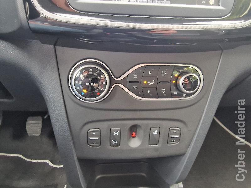 DACIA SANDERO STEPWAY 0.9 TCE COMFORT Gasolina
