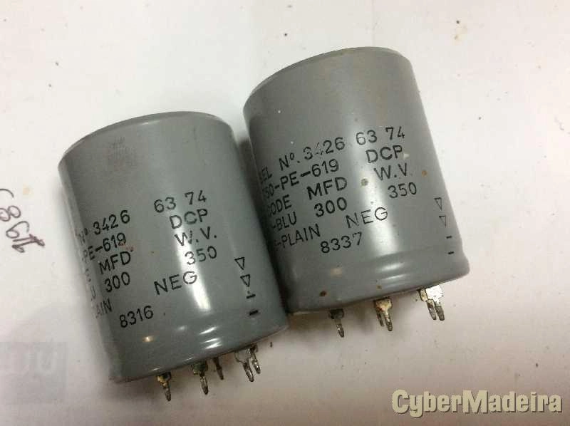 Condensador eletrolitico 300uF 350V