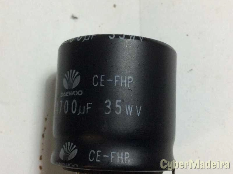 CAP. ELECTR. BLINDADO 15000UF 63V 35X46 SNAP-IN NIPPON CHEMI-CON