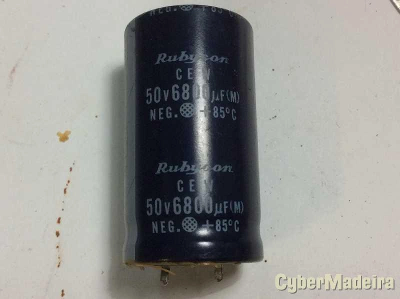 Condensador eletrolitico 6800uF 50V 85C