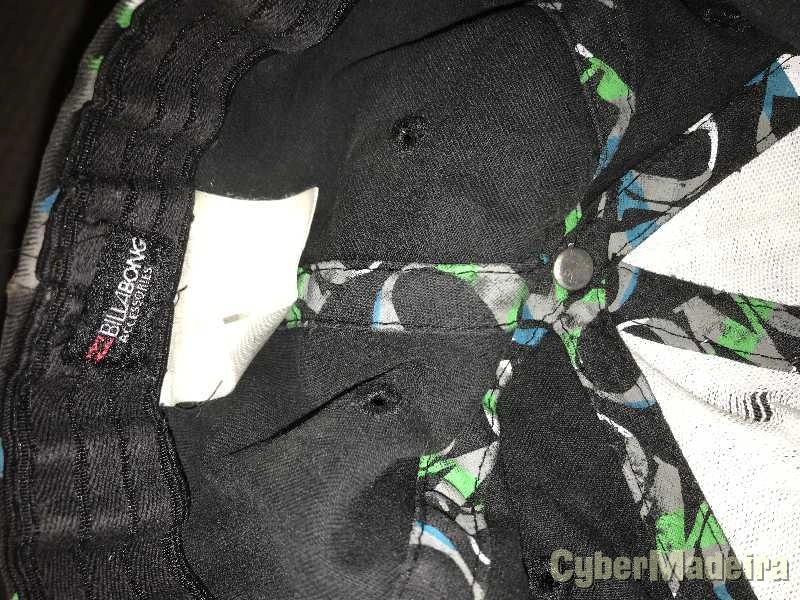 Conjunto de Bonés (Billabong, Deeply)