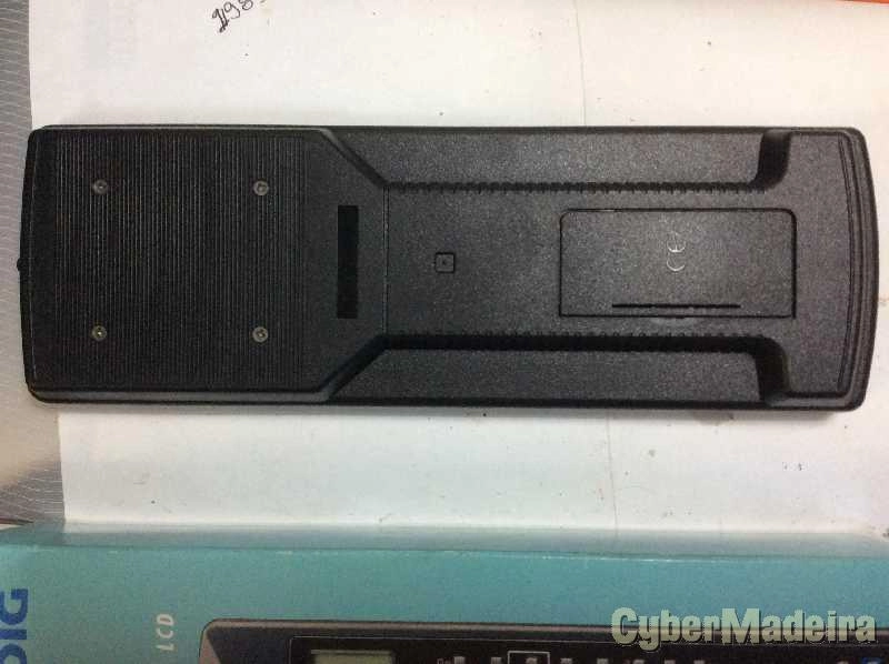Controlo remoto vídeo Grundig