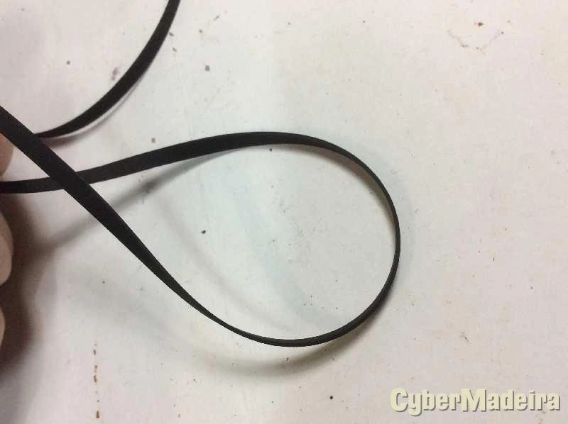 Correia CC-31 para leitores de cassete