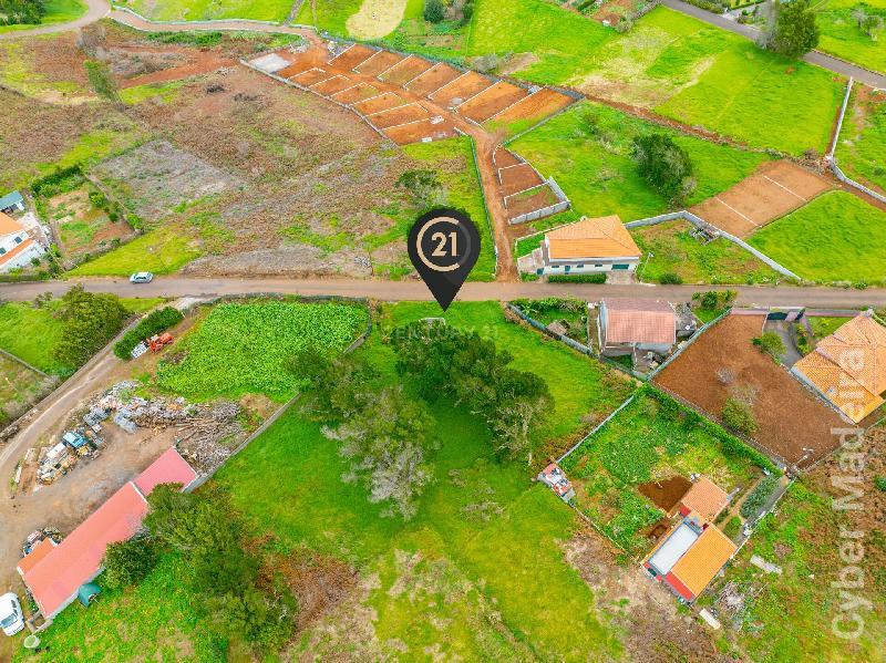 Terreno Outros para Venda Achadas da Cruz, Lombo da Igreja