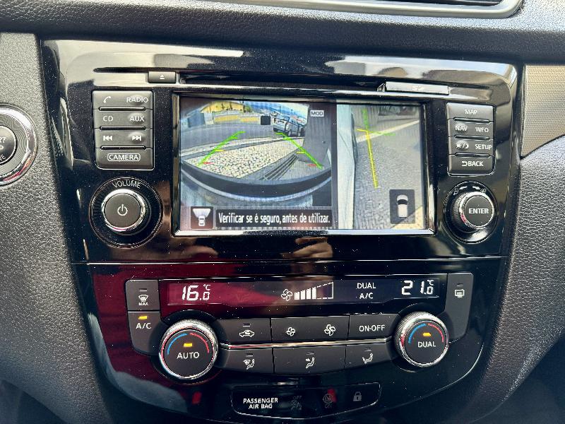 NISSAN QASHQAI N-Connecta 1.5 DCI 110cv Gasóleo