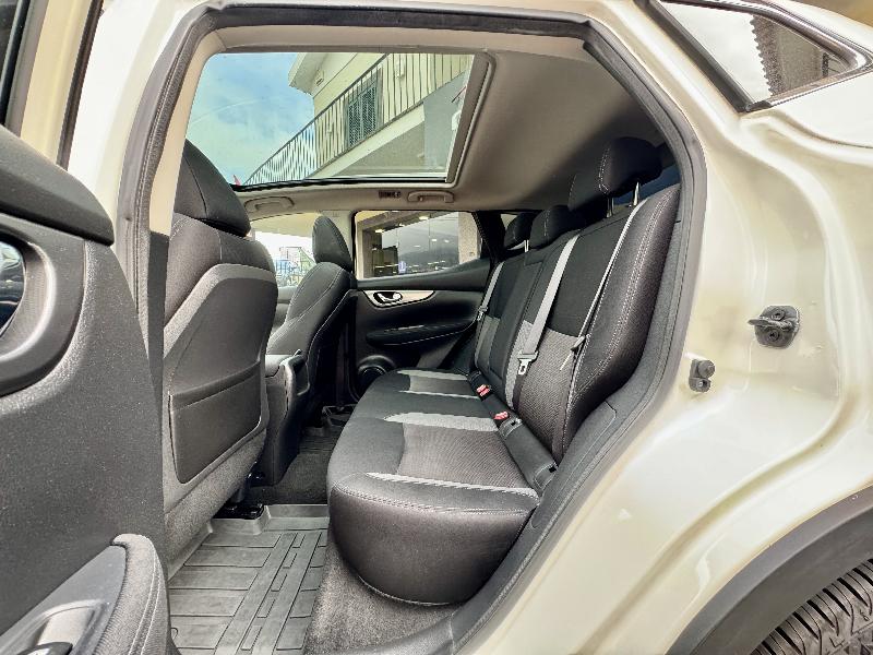 NISSAN QASHQAI N-Connecta 1.5 DCI 110cv Gasóleo