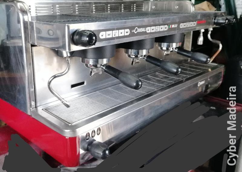 Vendo RECEBO RETORNO e Faço Reparações Maquinas de Café Industriais de todas as Marcas