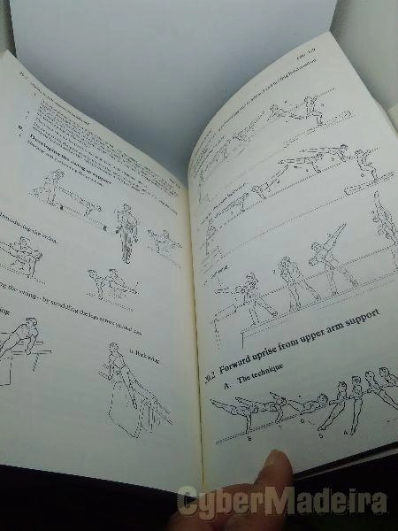 Livro de ginastica acrobatica NOVO