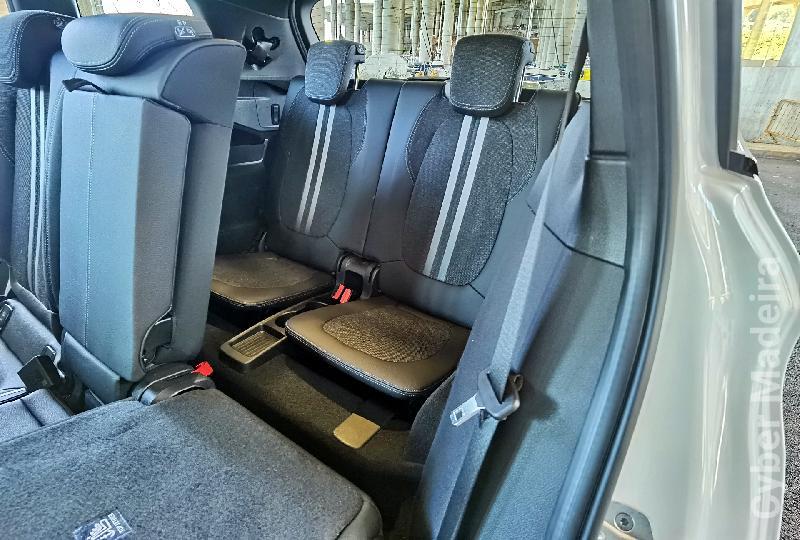 BMW Serie 2 218d Gran Tourer xDrive Pack M Gasóleo