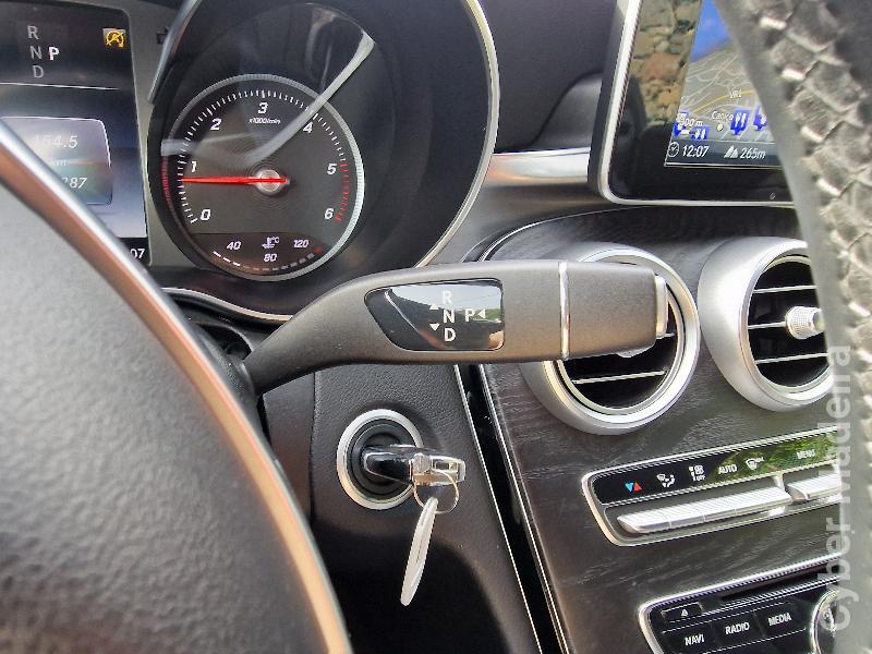 MERCEDES C C250d COUPE AMG LINE AUTOMÁTICO Gasóleo