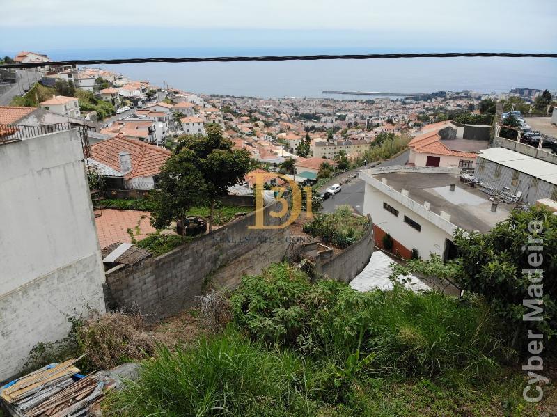 Terreno Outros para Venda Monte, Centro