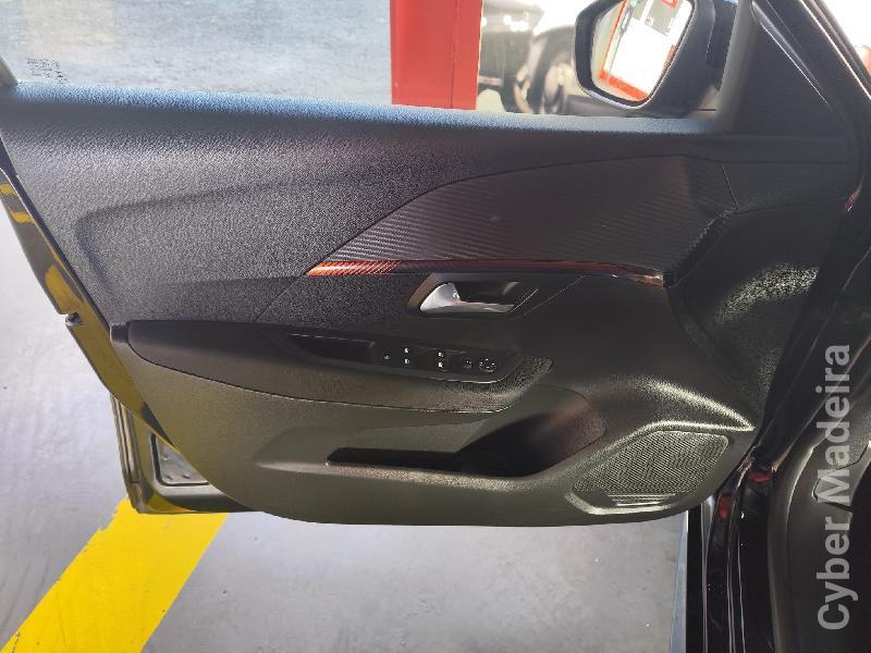 PEUGEOT 208 1.2 PURETECH ACTIVE Gasolina
