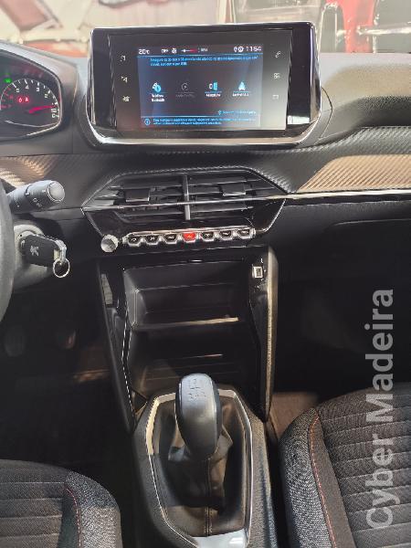 PEUGEOT 208 1.2 PURETECH ACTIVE Gasolina