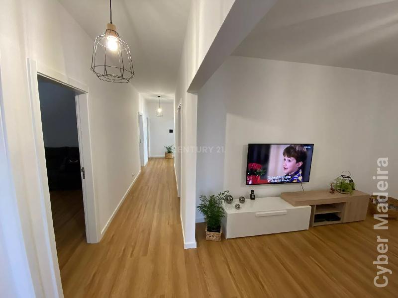 Moradia T3 para Venda São Roque, Penteada