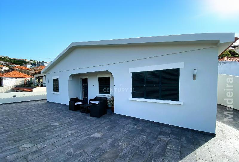 Moradia T3 para Venda São Roque, Penteada