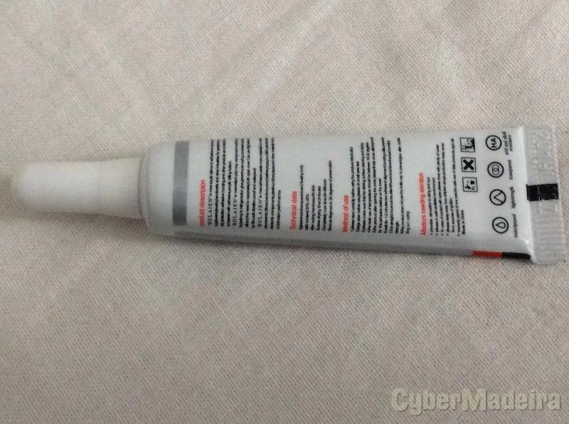 Cola B-7000 para fixação de ecrã touch screen
