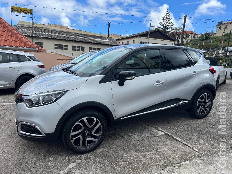 RENAULT CAPTUR 1.2 TCe 120 cv EDC - CAIXA AUTOMÁTICA Gasolina