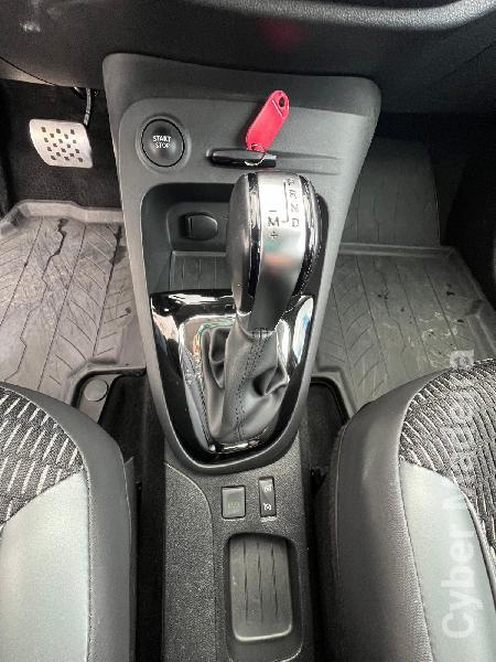 RENAULT CAPTUR 1.2 TCe 120 cv EDC - CAIXA AUTOMÁTICA Gasolina