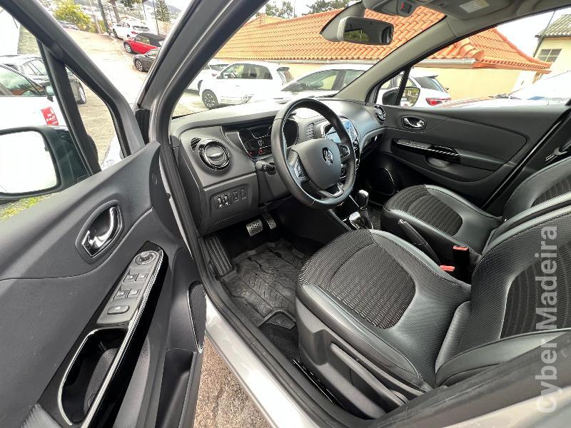 RENAULT CAPTUR 1.2 TCe 120 cv EDC - CAIXA AUTOMÁTICA Gasolina