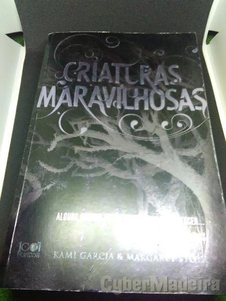 4-livro Novos,Uma mansãoda Bruna,Criaturas Maravilhosas,Louca por compras e a Irmã.